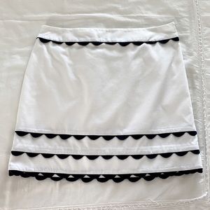 Vineyard Vines Skirt.